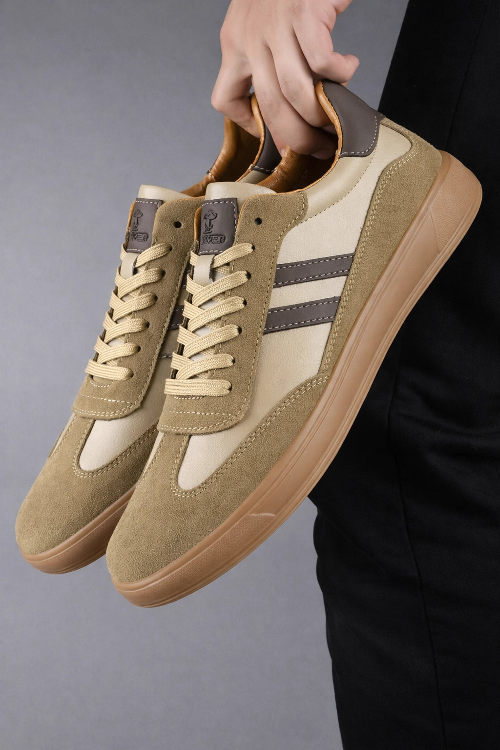 Alven Classic Leather Sneakers